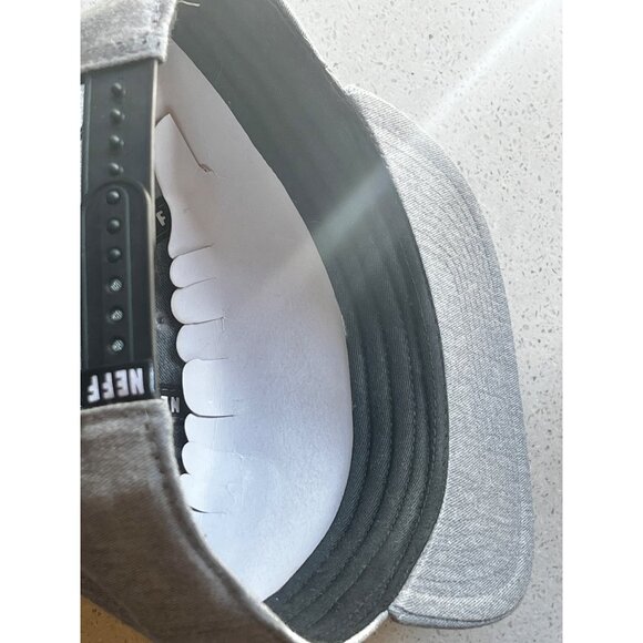 Disney Neff Mickey Mouse Snapback Hat One Size Gray Cotton Adjustable One Size - Picture 8 of 11